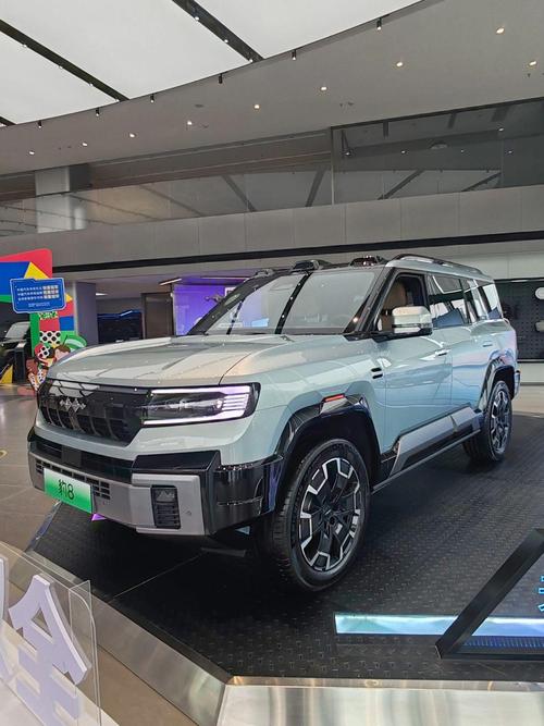 东莞350比亚迪方程豹硬派越野的爆款，英菲尼迪35周年与你共成长